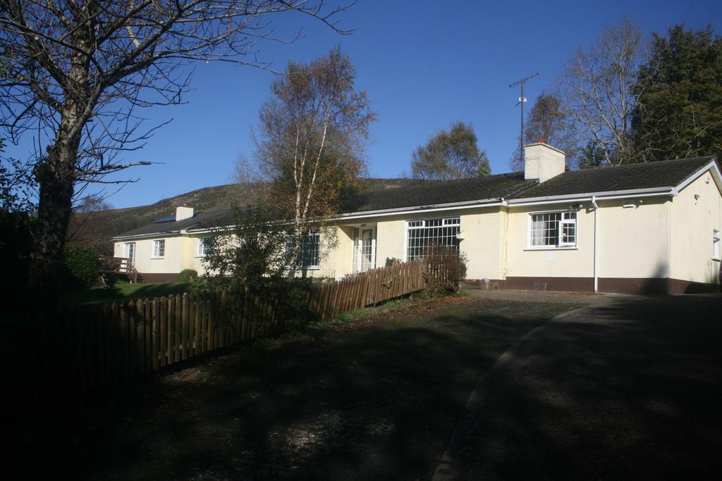 Laragh Mountain View Lodge Saggart 외부 사진